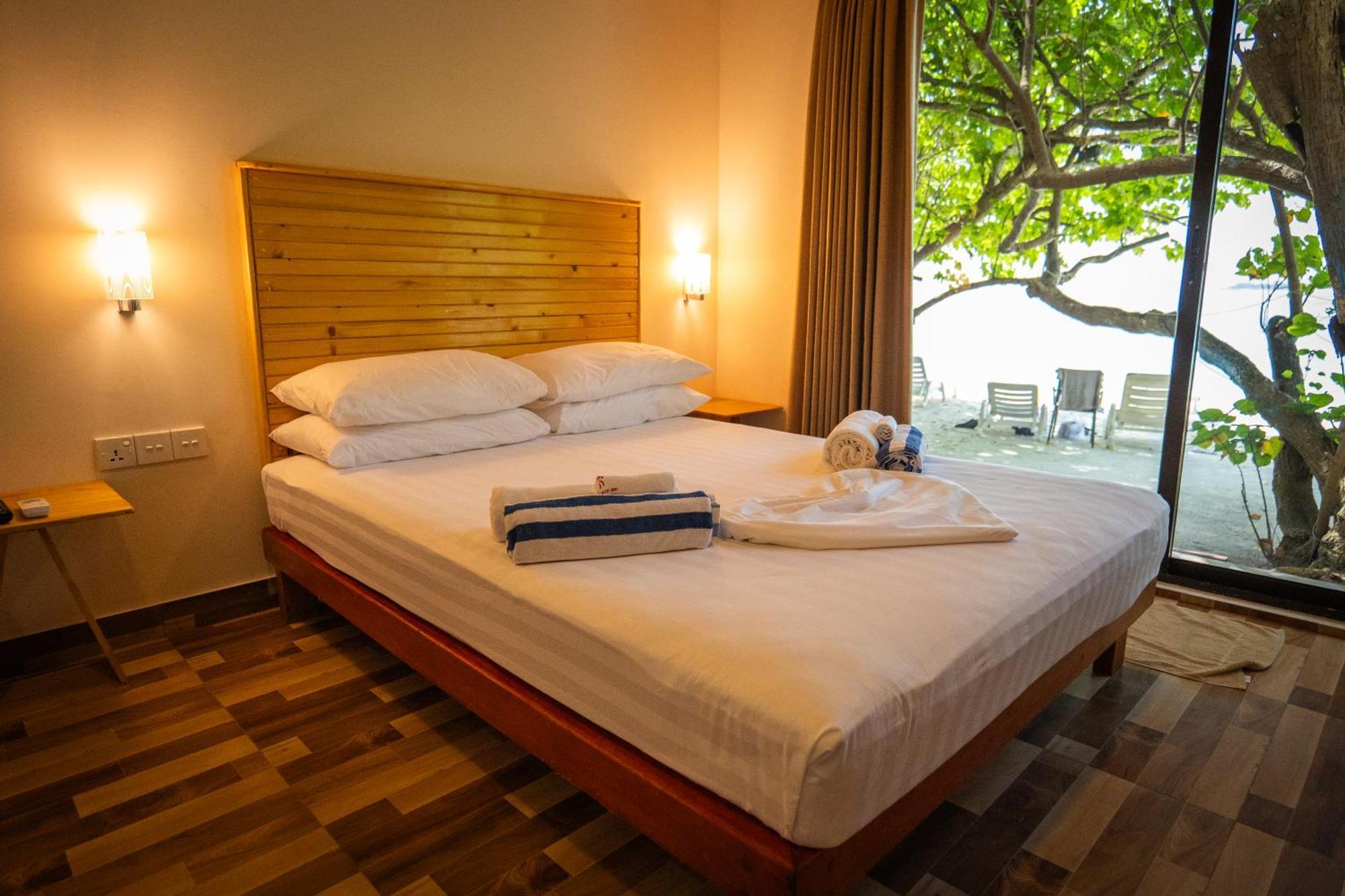 Paguro Seaview Hotel 3*